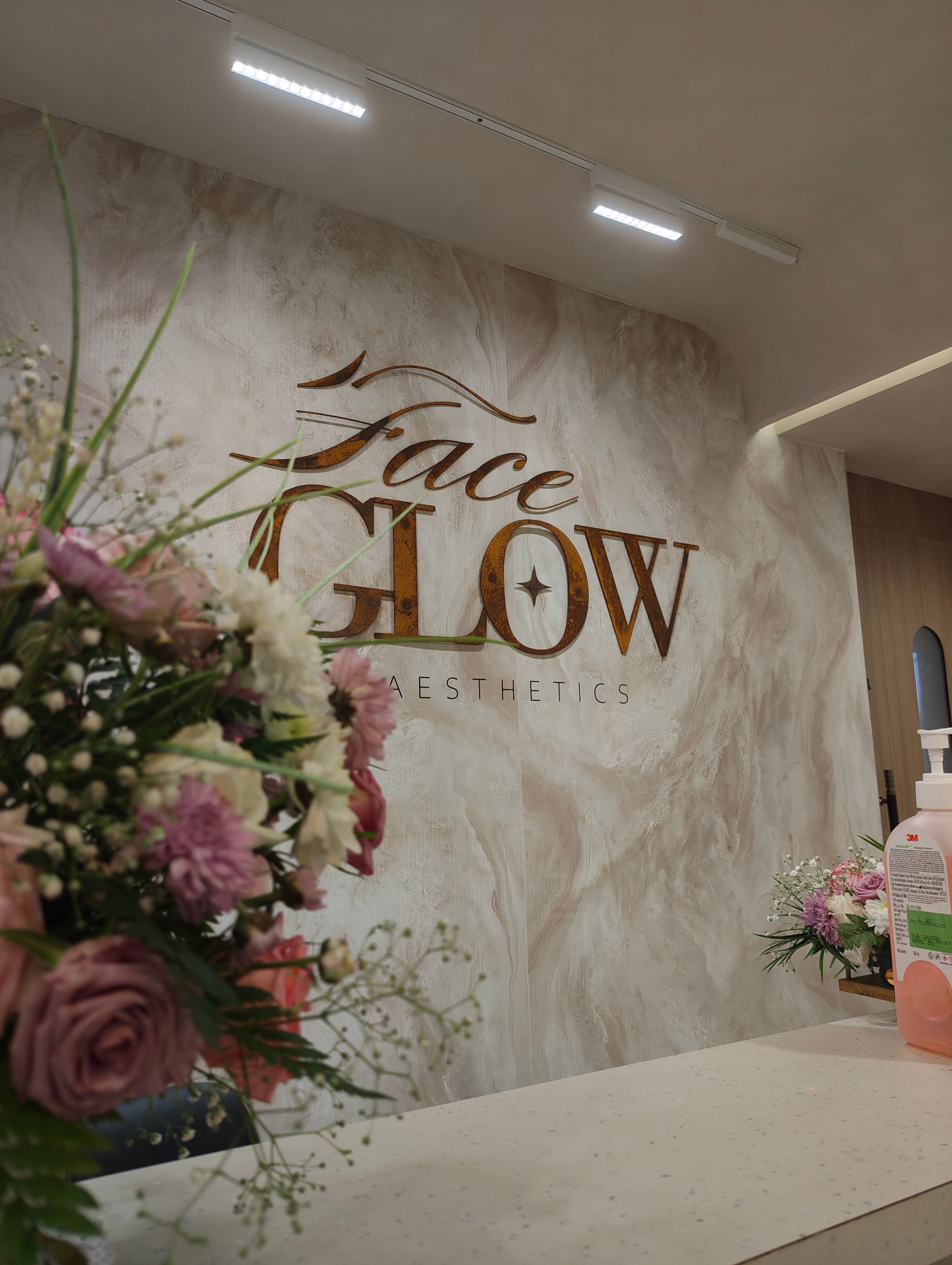 Face Glow Aesthetics