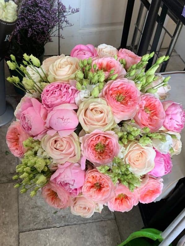 Flowers Whisper, Mayfair