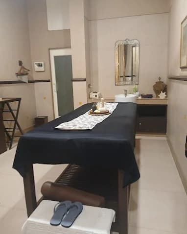 Gallery right bottom