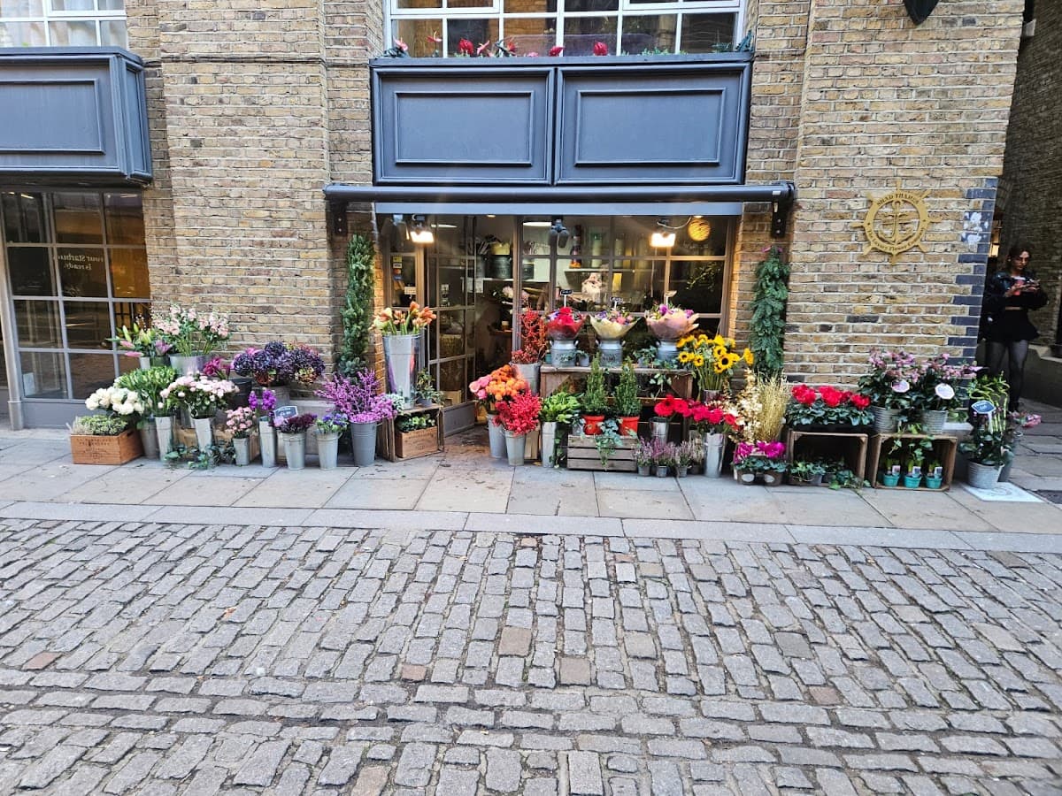 The Luxury Flower Company