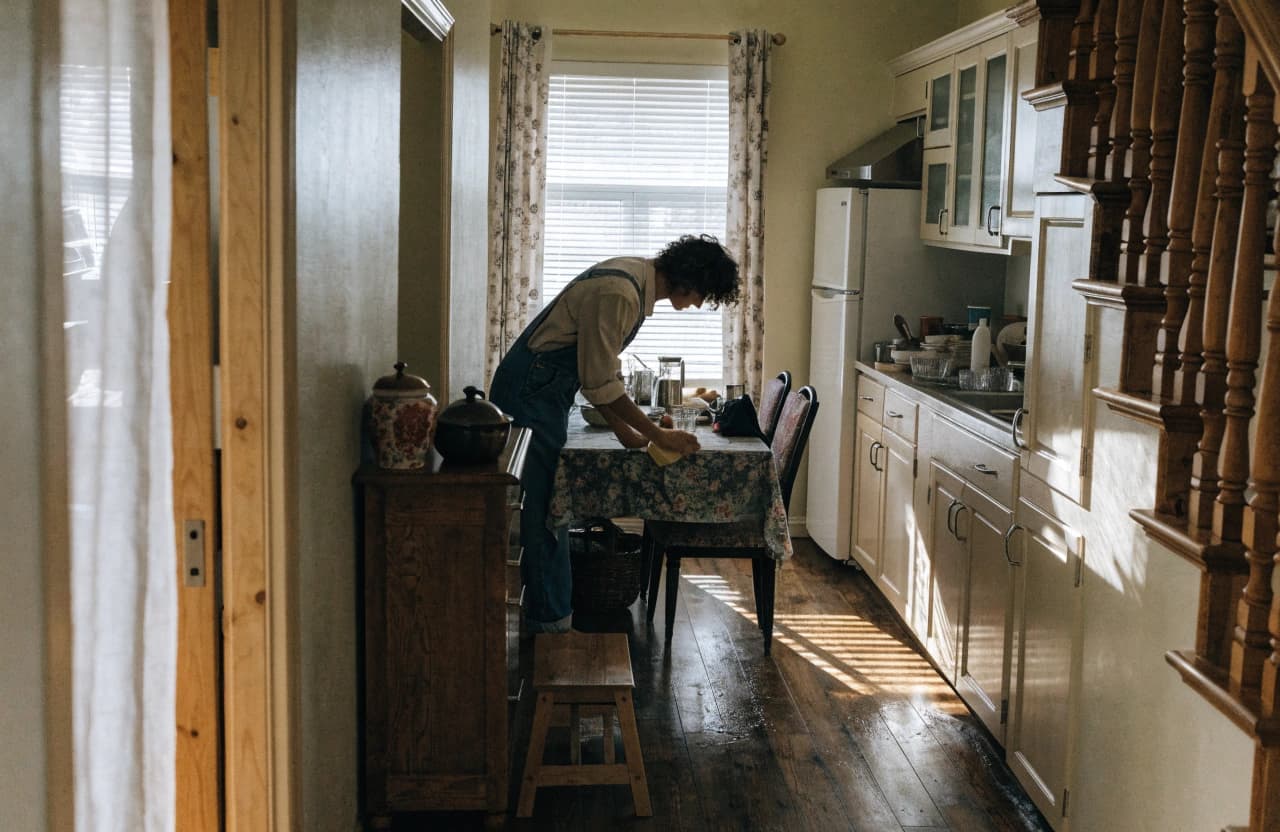 How House Cleaning Businesses Can Get More Direct Bookings